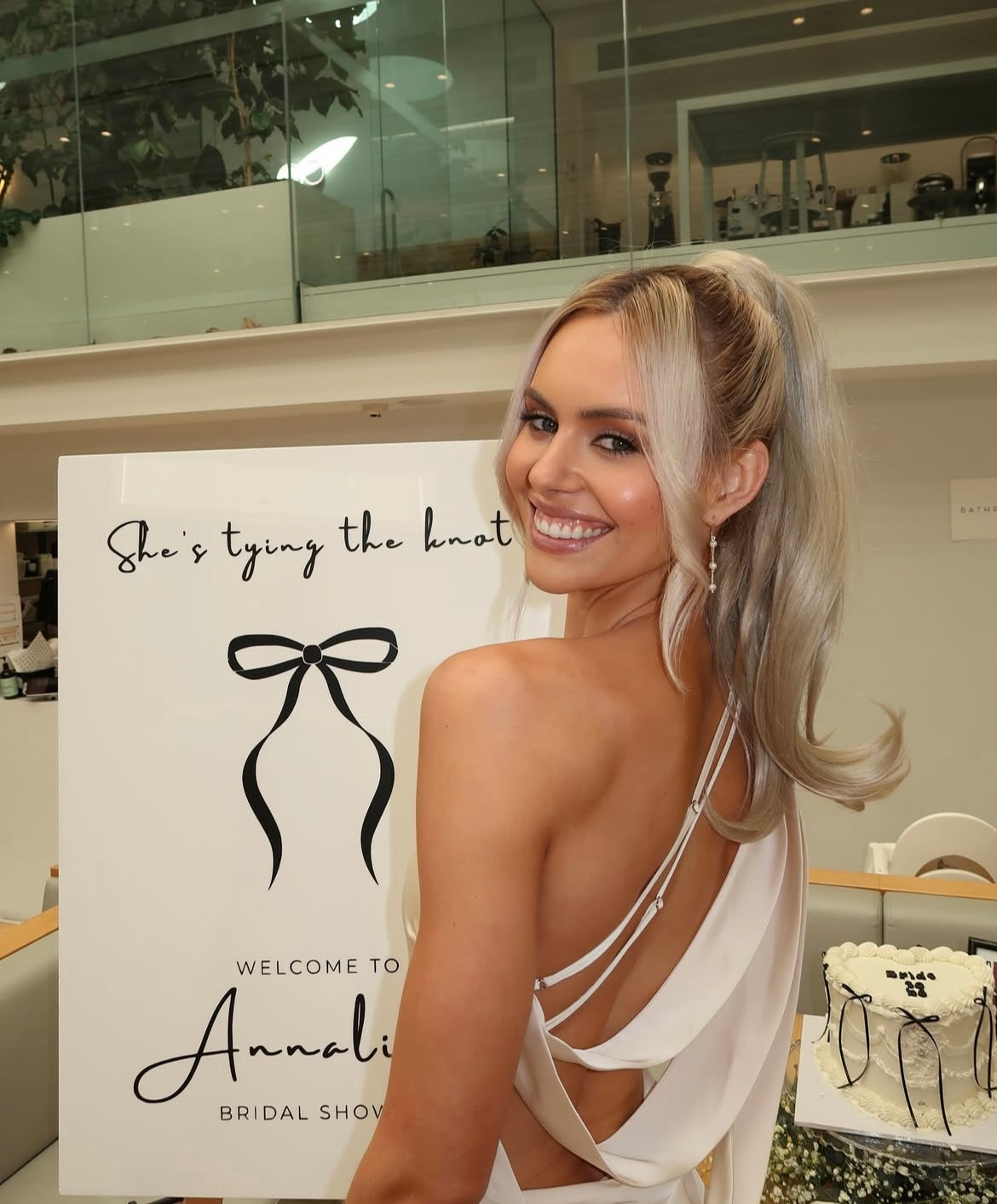 cream_blonde