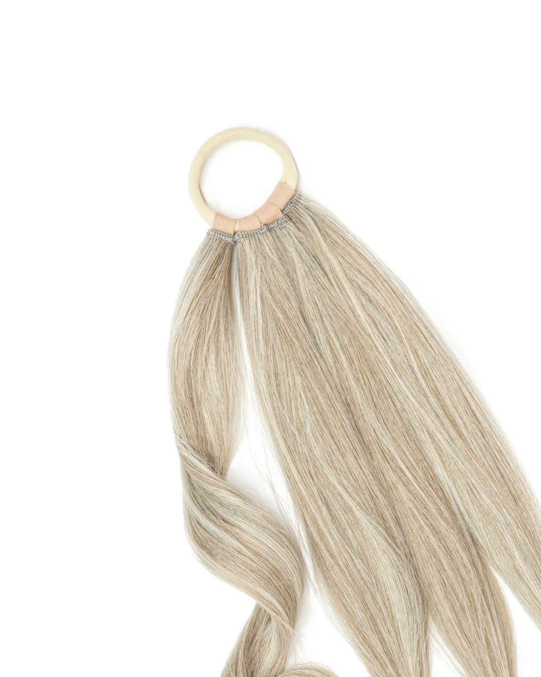 Champagne_Platinum_Blonde_Colour